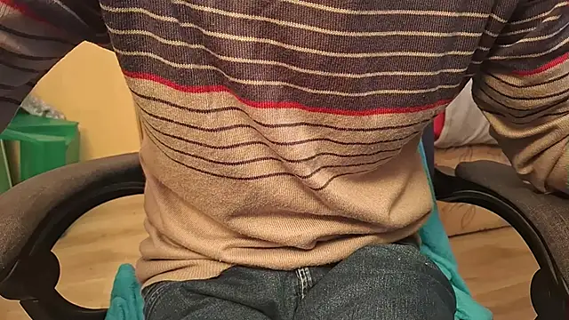 Snapshot of Danyell_K287 chatting on October 24, 2025, 6:51 pm Danyell K287 online show from October 24, 2025, 6:51 pm