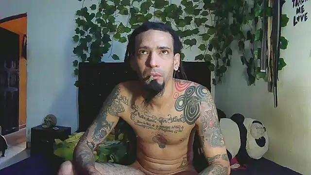 caribbeanlover1 online show from April 1, 2026, 12:50 pm