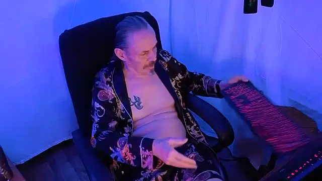 Snapshot of Richy__Rich_ chatting on February 6, 2026, 10:00 am Richy Rich online show from February 6, 2026, 10:00 am