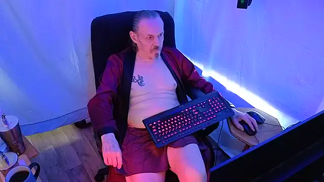 Snapshot of Richy__Rich_ chatting on March 19, 2026, 8:20 pm Richy Rich online show from March 19, 2026, 8:20 pm