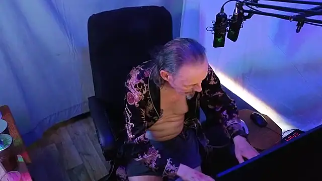 Richy  Rich  online show from July 10, 2026, 11:38 pm