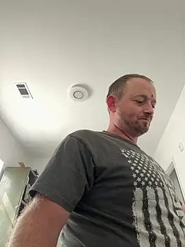 Snapshot of smokeymt420 chatting on October 5, 2025, 4:53 pm smokeymt420 online show from October 5, 2025, 4:53 pm