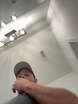 Snapshot of smokeymt420 chatting on September 21, 2025, 12:27 am smokeymt420 online show from September 21, 2025, 12:27 am