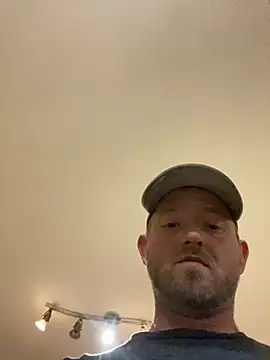 Snapshot of smokeymt420 chatting on March 23, 2025, 4:16 am smokeymt420 online show from March 23, 2025, 4:16 am