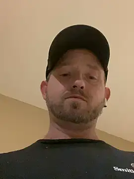 Snapshot of smokeymt420 chatting on February 14, 2025, 6:02 am smokeymt420 online show from February 14, 2025, 6:02 am