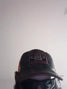 Dz702 online show from February 13, 2026, 2:11 am