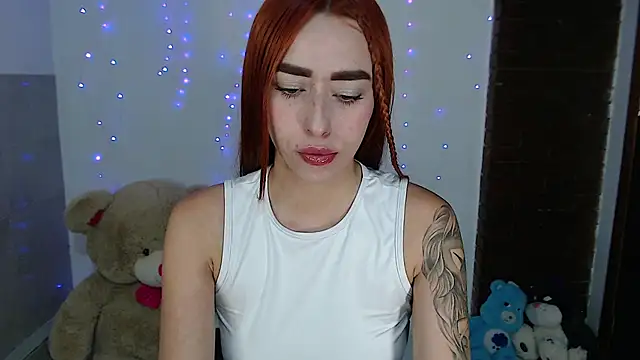 Snapshot of Im_sarah chatting on September 30, 2025, 8:37 pm Im sarah online show from September 30, 2025, 8:37 pm