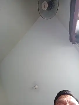 chicoguapo8 online show from February 14, 2026, 4:07 pm