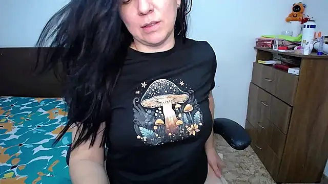 Snapshot of alexa_milsf chatting on May 15, 2026, 2:20 am alexa milsf online show from May 15, 2026, 2:20 am