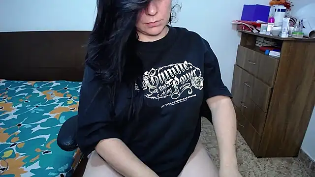 Snapshot of alexa_milsf chatting on May 19, 2026, 1:56 am alexa milsf online show from May 19, 2026, 1:56 am