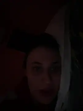 Flossy Vettie online show from May 12, 2026, 9:32 pm