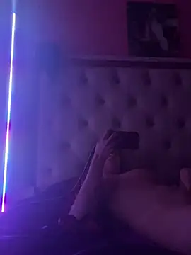 Flossy Vettie online show from September 24, 2025, 10:16 pm