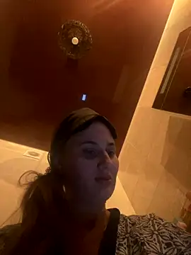 Flossy Vettie online show from October 2, 2025, 12:14 am