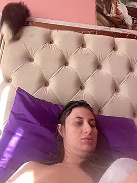 Flossy Vettie online show from September 26, 2025, 10:55 am