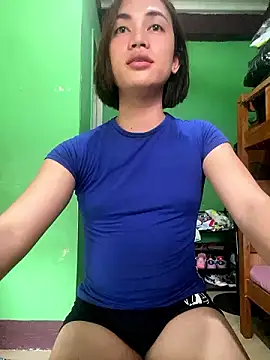 Snapshot of Ms_Nics chatting on December 6, 2024, 8:21 am Ms Nics online show from December 6, 2024, 8:21 am