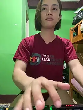 Snapshot of Ms_Nics chatting on December 8, 2024, 8:15 pm Ms Nics online show from December 8, 2024, 8:15 pm