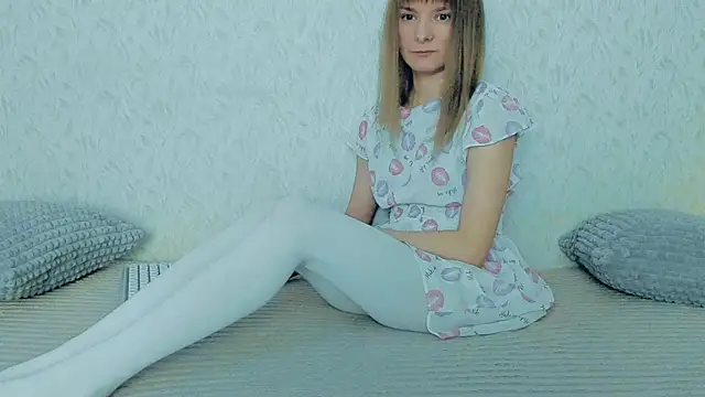 Snapshot of YourCaramel chatting on February 27, 2025, 4:57 am YourCaramel online show from February 27, 2025, 4:57 am