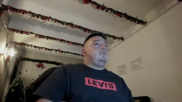 Snapshot of antonycruz chatting on December 24, 2024, 5:44 pm antonycruz online show from December 24, 2024, 5:44 pm