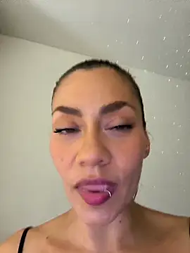 SamyJones9 online show from March 8, 2026, 2:04 am