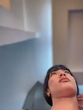 DulceLenns online show from March 20, 2025, 5:58 pm