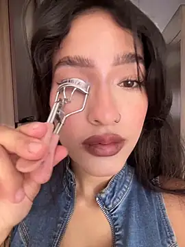 DulceLenns online show from October 1, 2025, 6:12 pm