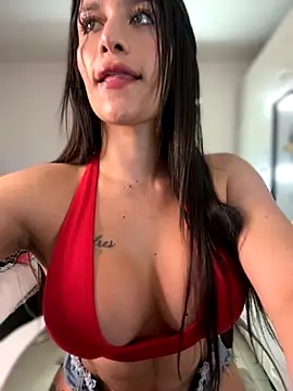 Emmily 19 online show from October 28, 2025, 11:03 pm