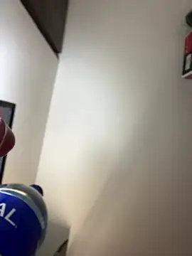 Snapshot of Emmily_19 chatting on April 23, 2026, 11:28 pm Emmily 19 online show from April 23, 2026, 11:28 pm