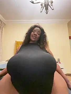 Snapshot of xXXSexyamazon chatting on February 24, 2026, 8:15 am xXXSexyamazon online show from February 24, 2026, 8:15 am