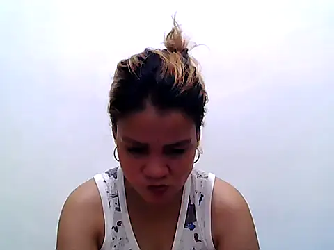 sweetabby 26 online show from April 5, 2026, 2:18 am