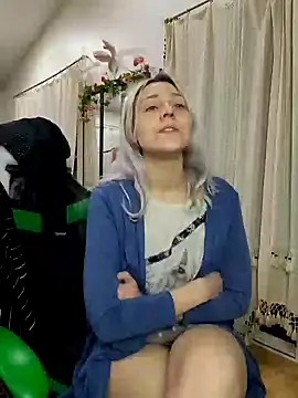 Snapshot of ScarletCallings420 chatting on January 26, 2025, 1:25 pm ScarletCallings420 online show from January 26, 2025, 1:25 pm