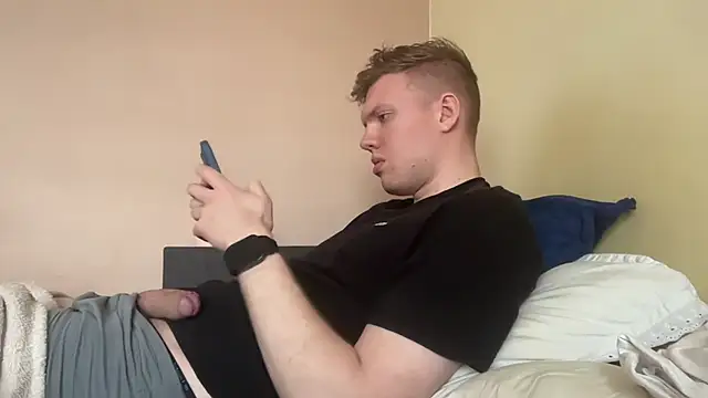 sexybooii6968 online show from May 8, 2026, 11:58 am