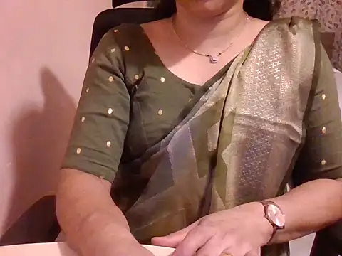 Snapshot of Pinky_4 chatting on February 20, 2026, 2:52 pm Pinky 4 online show from February 20, 2026, 2:52 pm