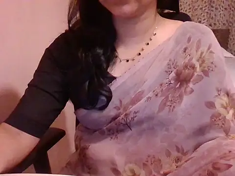 Snapshot of Pinky_4 chatting on February 25, 2026, 2:28 pm Pinky 4 online show from February 25, 2026, 2:28 pm