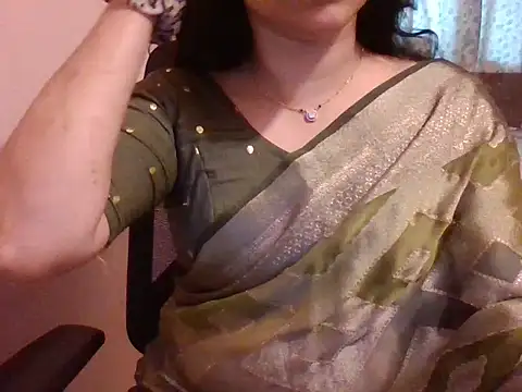 Pinky 4 online show from October 3, 2025, 11:56 am