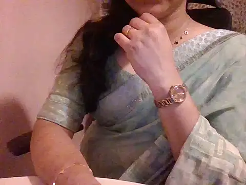 Snapshot of Pinky_4 chatting on April 26, 2026, 2:36 pm Pinky 4 online show from April 26, 2026, 2:36 pm