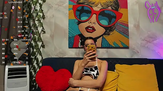 Snapshot of GabiMorgan chatting on September 25, 2025, 9:54 pm GabiMorgan online show from September 25, 2025, 9:54 pm