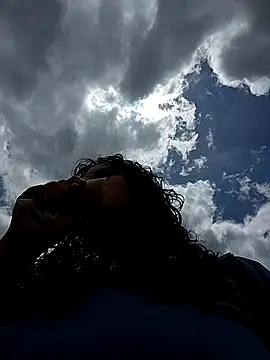 Simone Miller online show from October 1, 2025, 3:38 pm