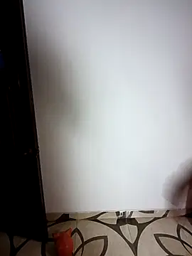 Snapshot of Simone_Miller chatting on April 2, 2026, 12:51 am Simone Miller online show from April 2, 2026, 12:51 am