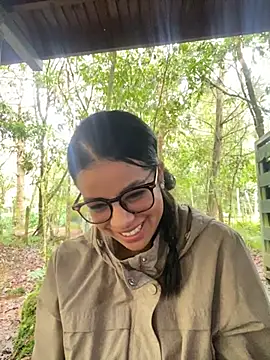 trianawhite online show from February 3, 2026, 3:50 pm