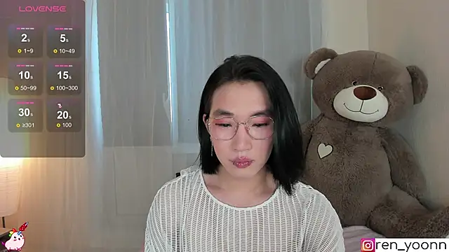 Snapshot of Ren_yoon chatting on May 8, 2026, 4:16 am Ren yoon online show from May 8, 2026, 4:16 am