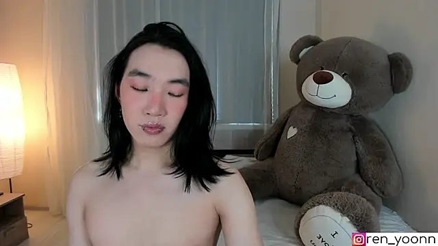 Snapshot of Ren_yoon chatting on March 8, 2026, 11:13 am Ren yoon online show from March 8, 2026, 11:13 am