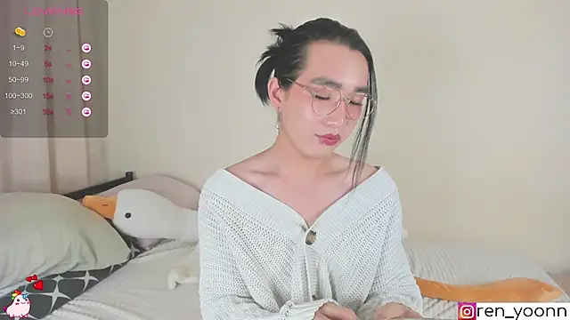 Ren yoon online show from September 14, 2025, 11:49 pm