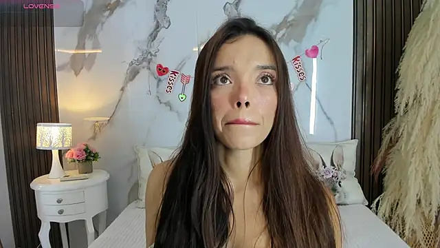 hannahill69 online show from February 14, 2026, 4:45 am