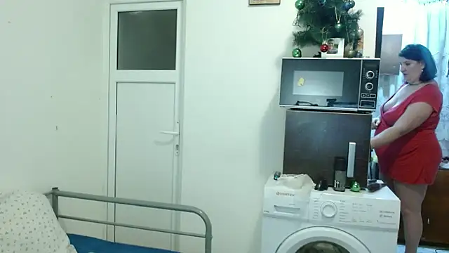 RidemerafSuzana online show from February 23, 2025, 6:12 pm