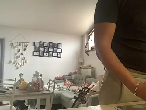 Snapshot of iamrafaelhot chatting on March 14, 2026, 1:39 pm iamrafaelhot online show from March 14, 2026, 1:39 pm