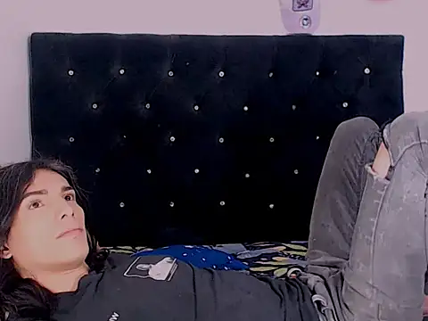 Snapshot of camii_extrange chatting on March 27, 2026, 7:15 pm camii extrange online show from March 27, 2026, 7:15 pm