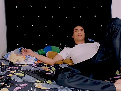 Snapshot of camii_extrange chatting on March 29, 2026, 7:15 pm camii extrange online show from March 29, 2026, 7:15 pm