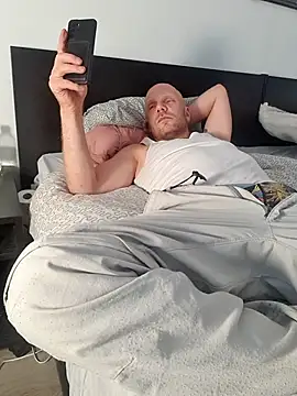 HardSwedee online show from June 12, 2026, 2:26 pm