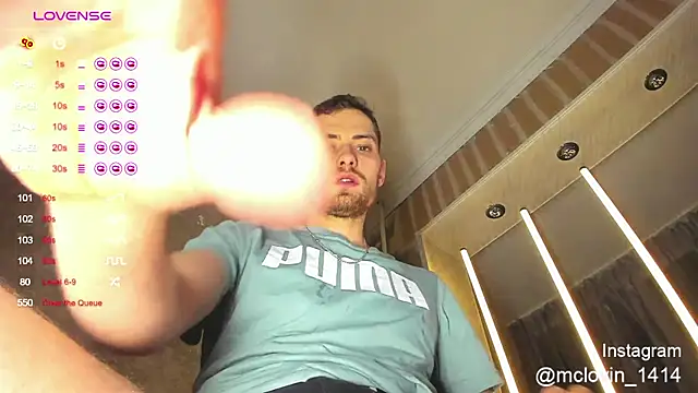 Snapshot of Vinsent_Frantlyy chatting on September 10, 2025, 12:48 pm Vinsent Frantlyy online show from September 10, 2025, 12:48 pm
