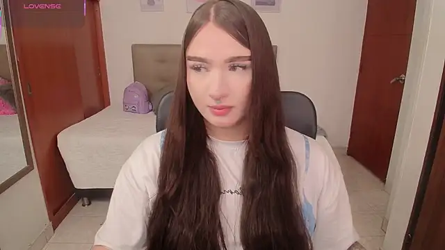 Miley Baker online show from February 25, 2026, 1:44 pm